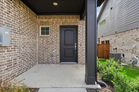 202 Griffith Drive #16