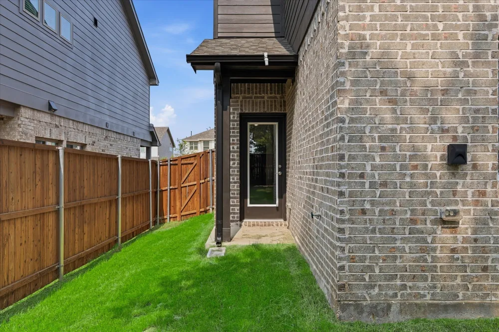 202 Griffith Drive #16 Princeton, TX 75407