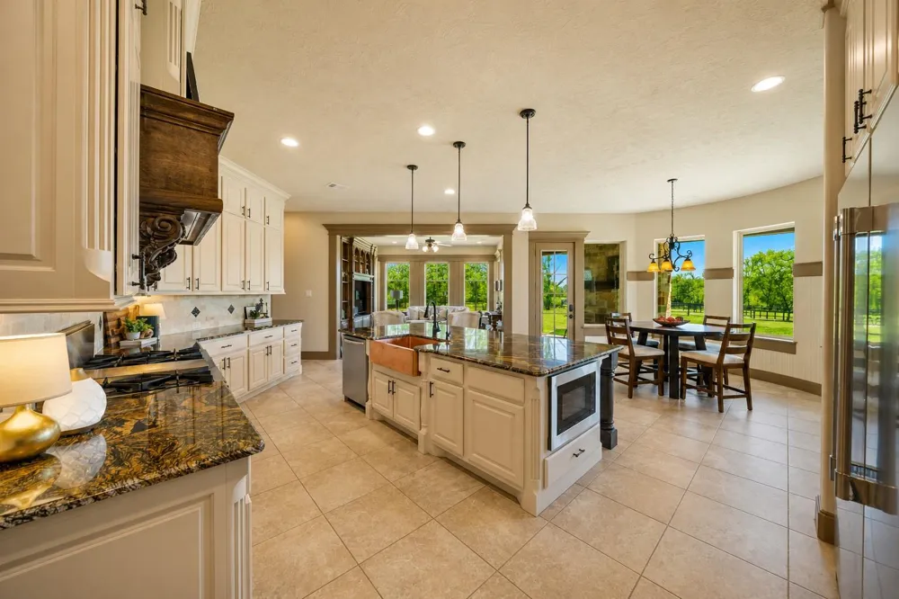 40 Stewart Road New Waverly, TX 77358