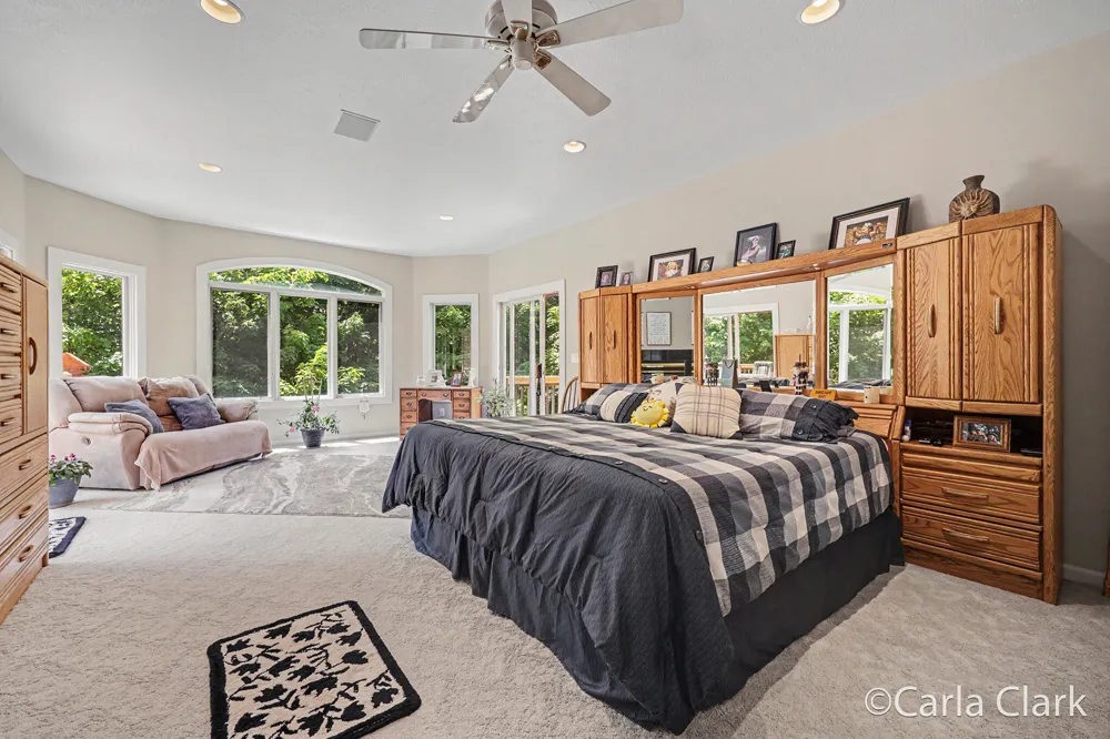9899 Twelve Point Drive NE Courtland Township, MI 49341