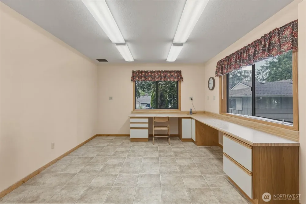 299 Cedar Lane Longview, WA 98632