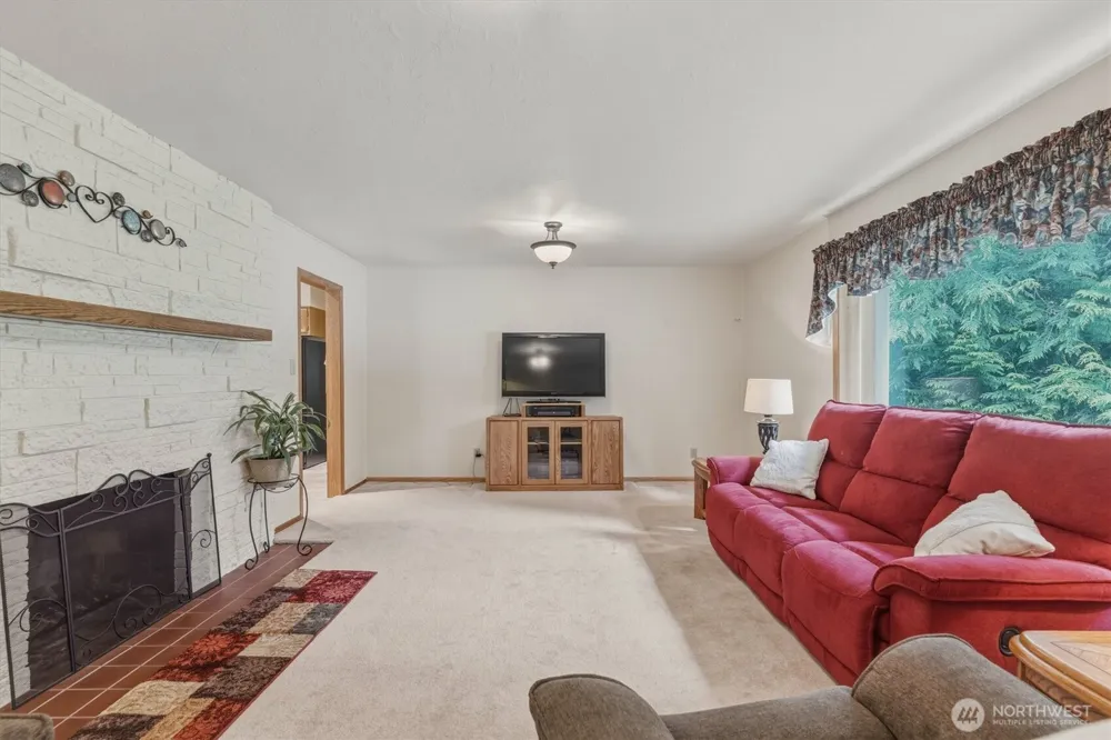 299 Cedar Lane Longview, WA 98632