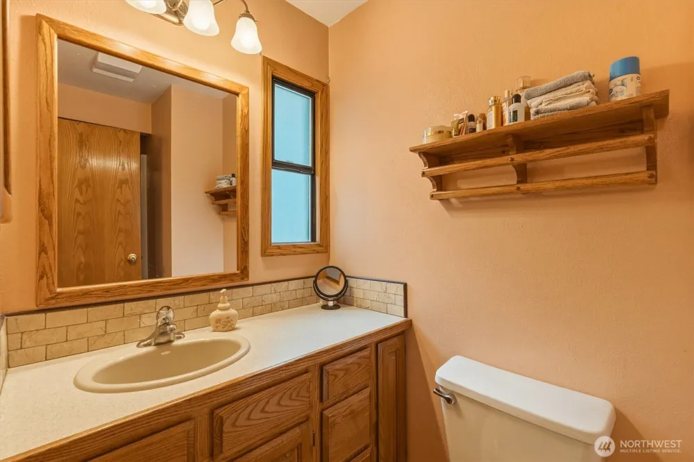 299 Cedar Lane Longview, WA 98632