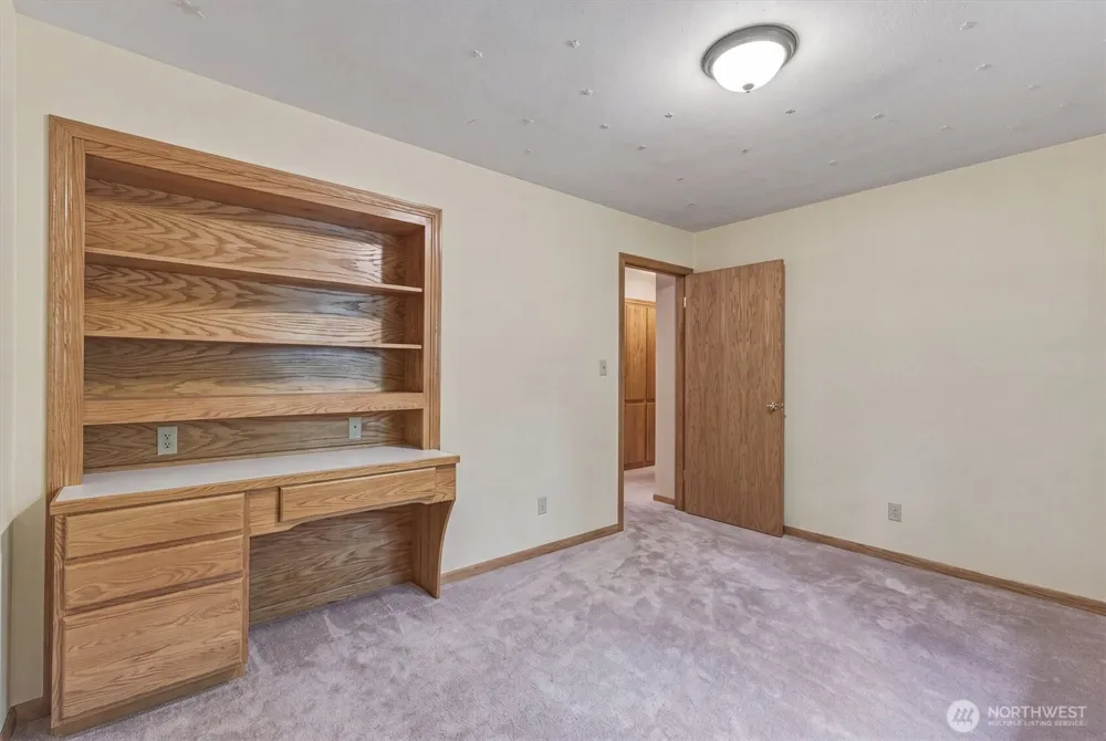 299 Cedar Lane Longview, WA 98632