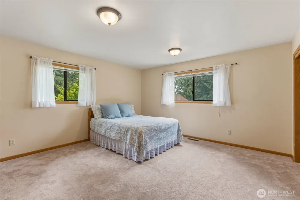 299 Cedar Lane Longview, WA 98632