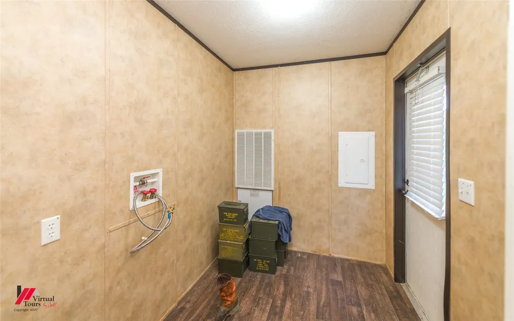 66 Fowler Lane Converse, LA 71419