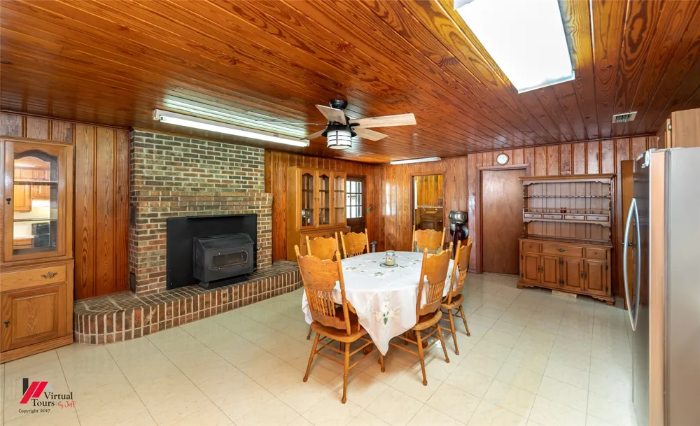 66 Fowler Lane Converse, LA 71419