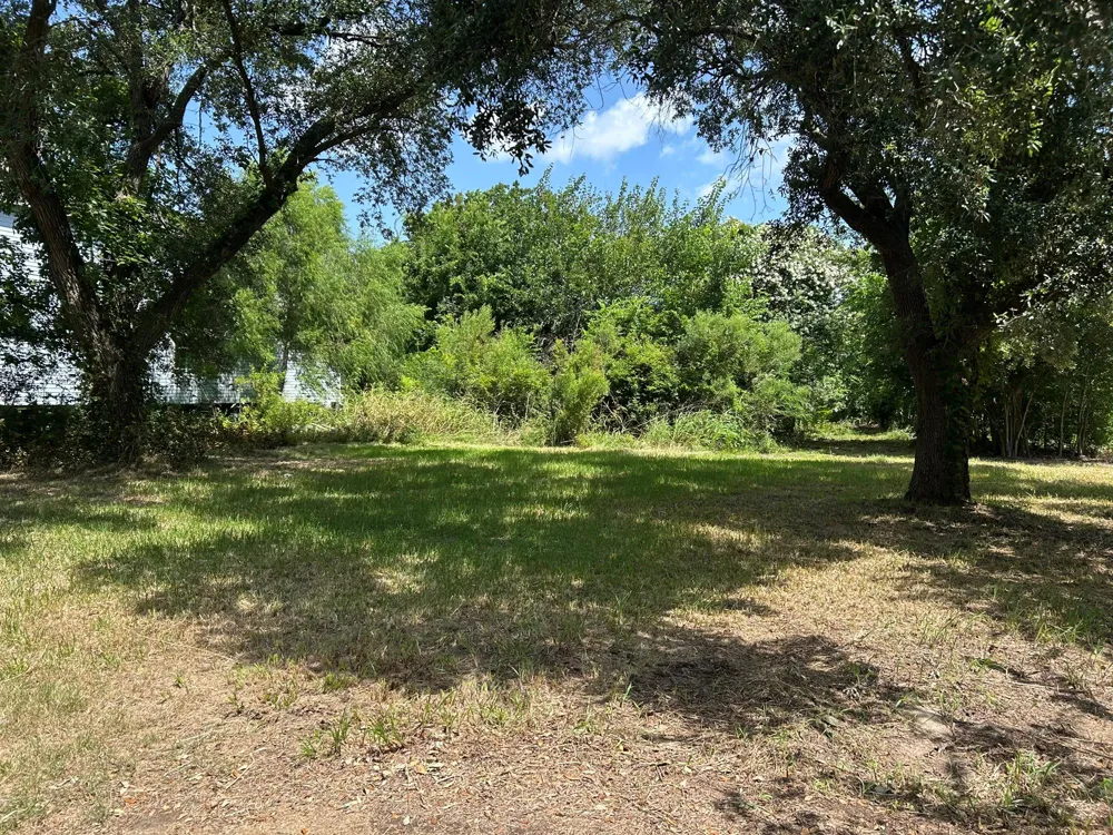 500 Meadowlawn Avenue La Porte, TX 77571