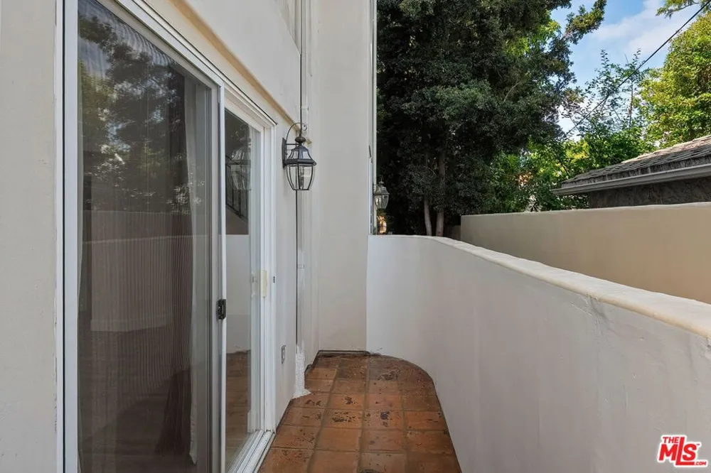 1107 Princeton Street #105 Santa Monica, CA 90403