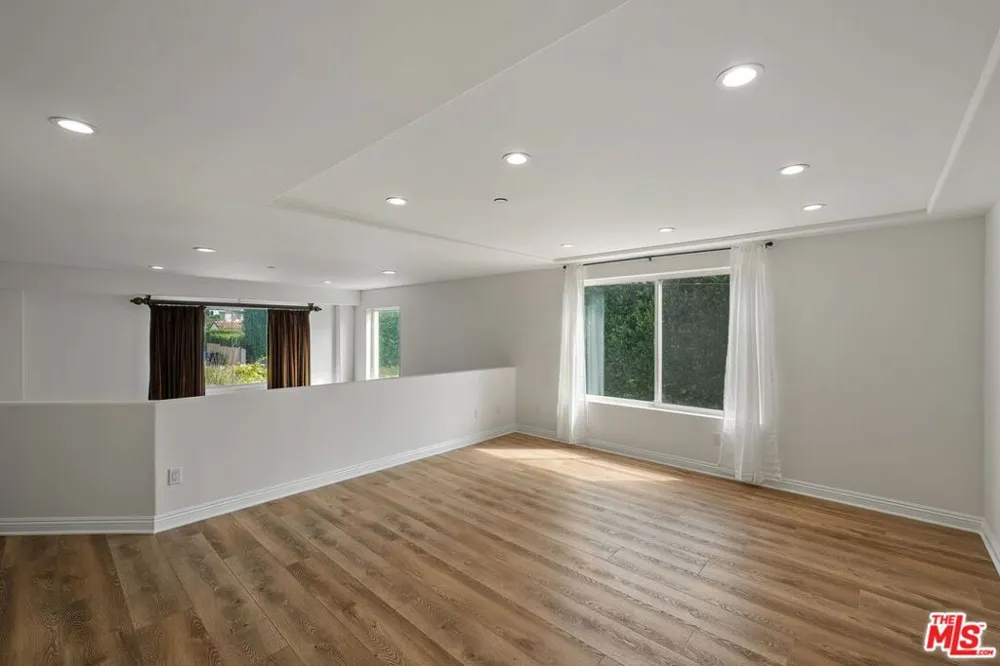 1107 Princeton Street #105 Santa Monica, CA 90403