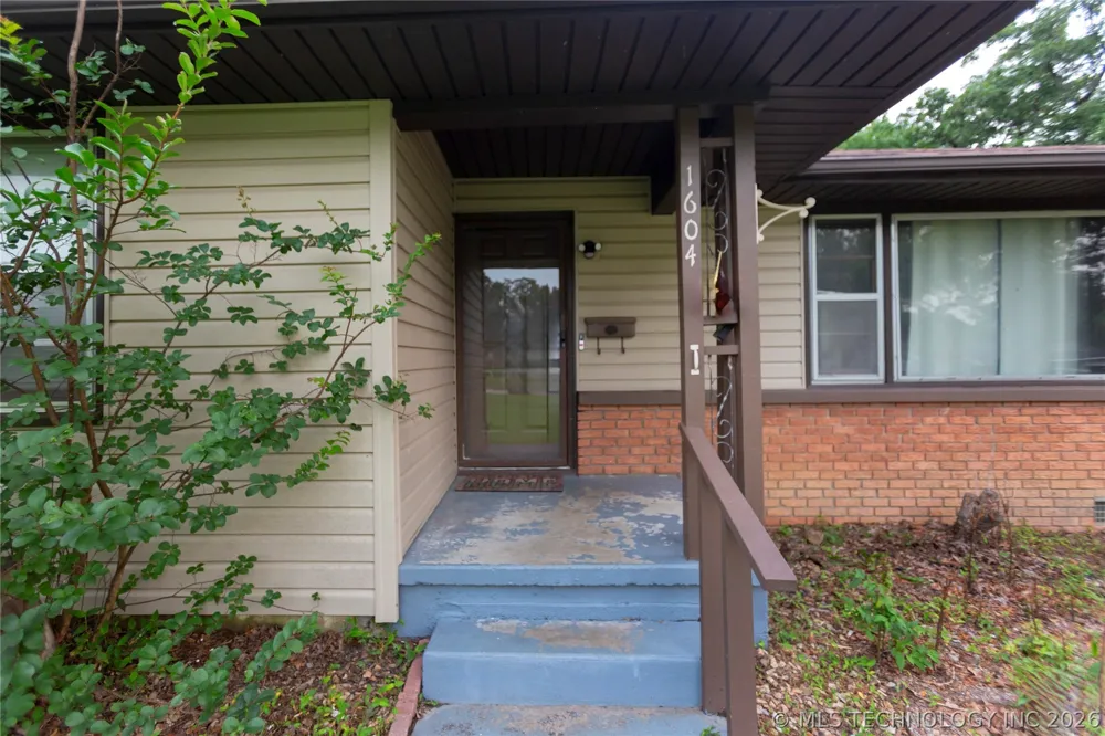 1604 E Osage Avenue McAlester, OK 74501