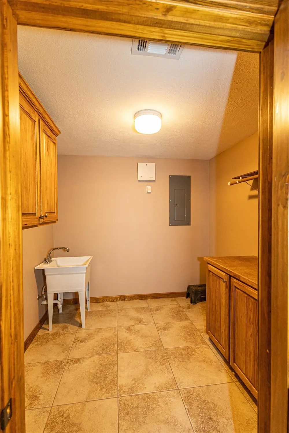 4952 Fm 3091 Madisonville, TX 77864
