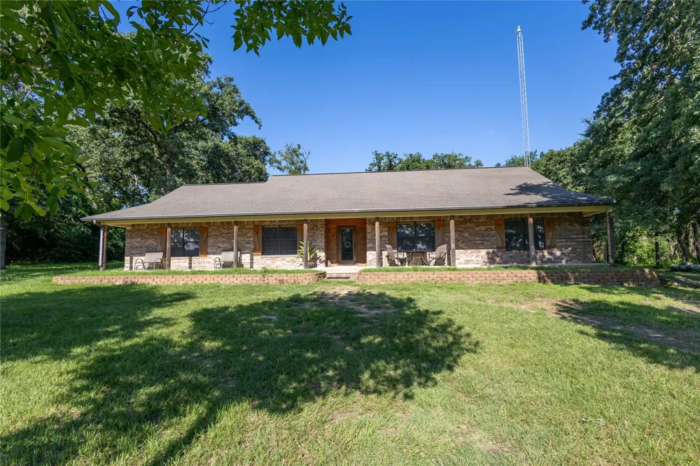 4952 Fm 3091 Madisonville, TX 77864