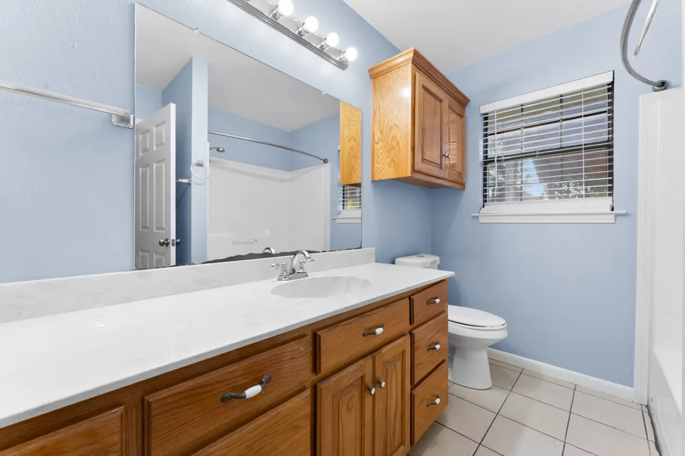 311 E 9th Street Ferris, TX 75125