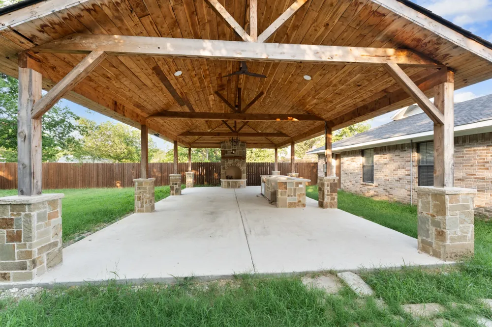 311 E 9th Street Ferris, TX 75125