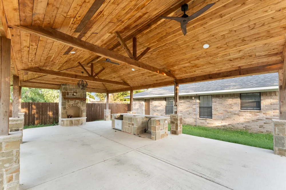311 E 9th Street Ferris, TX 75125