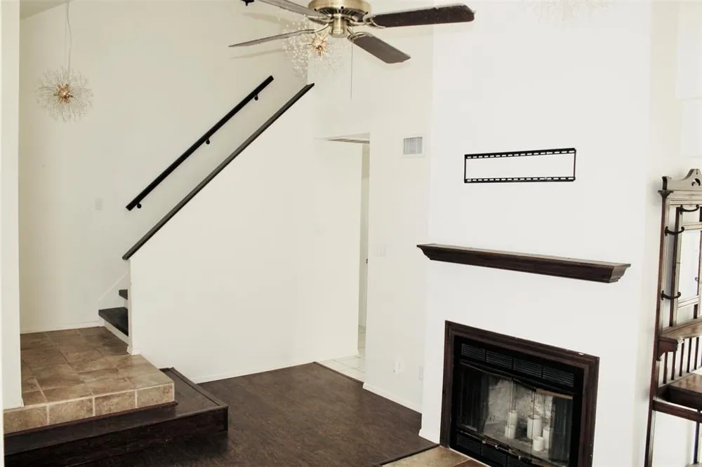 105 Summit Ridge Drive Point Venture, TX 78645