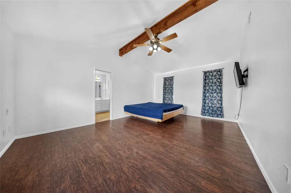 105 Summit Ridge Drive Point Venture, TX 78645