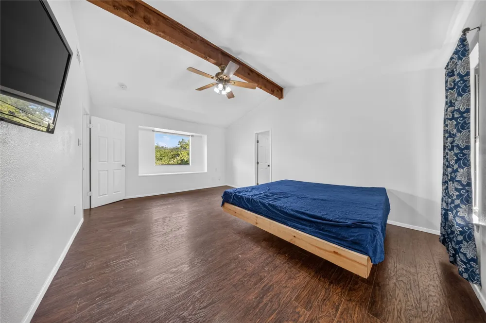 105 Summit Ridge Drive Point Venture, TX 78645