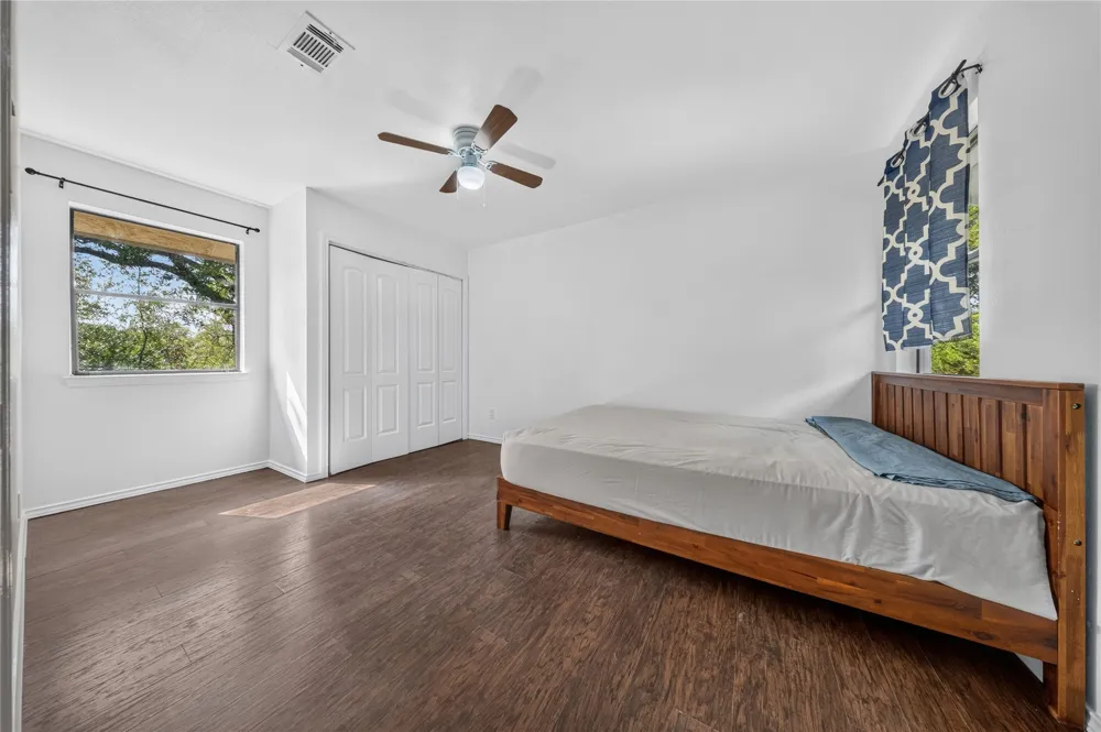 105 Summit Ridge Drive Point Venture, TX 78645