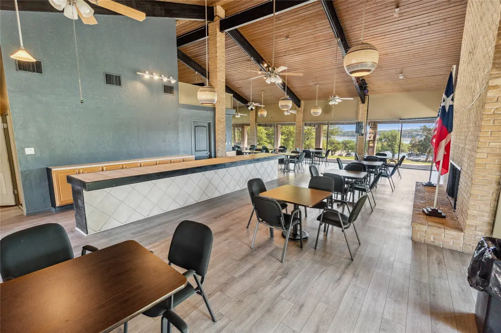 105 Summit Ridge Drive Point Venture, TX 78645
