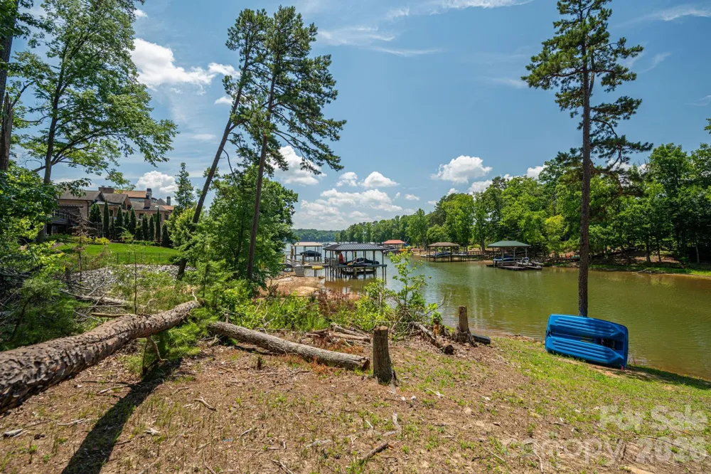 6024 Headlands Court Belmont, NC 28012