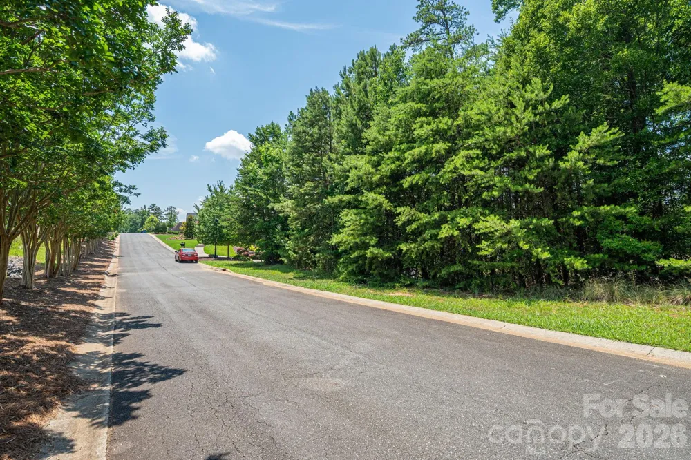 6024 Headlands Court Belmont, NC 28012