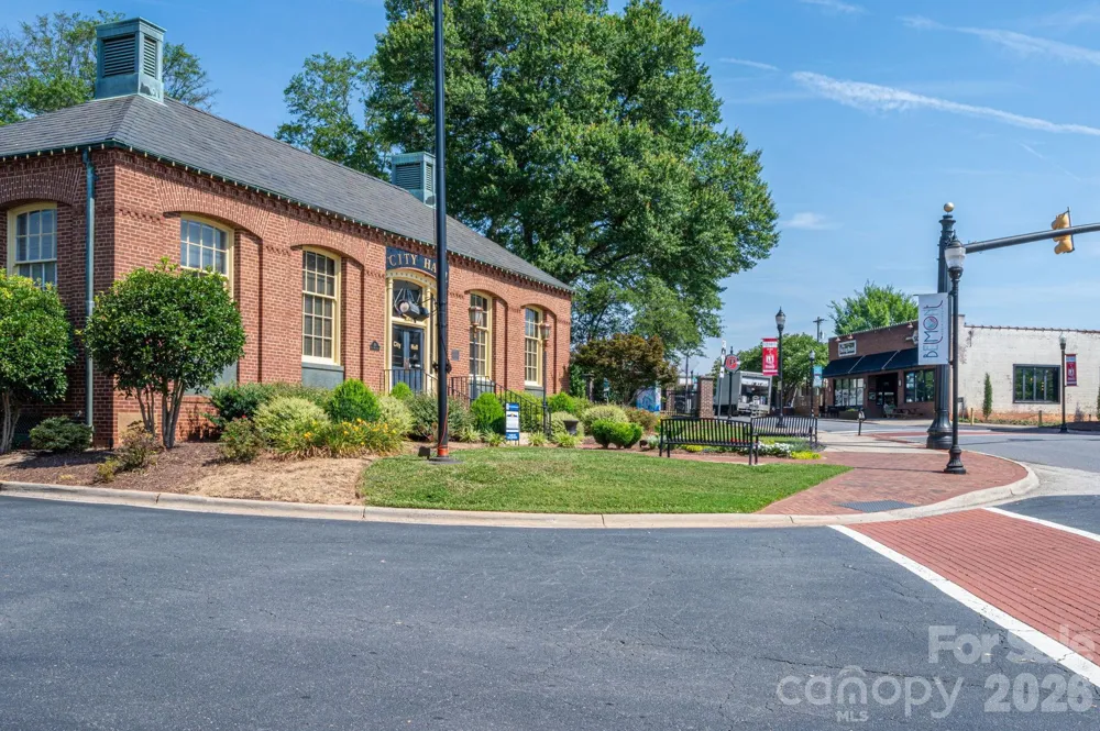 6024 Headlands Court Belmont, NC 28012