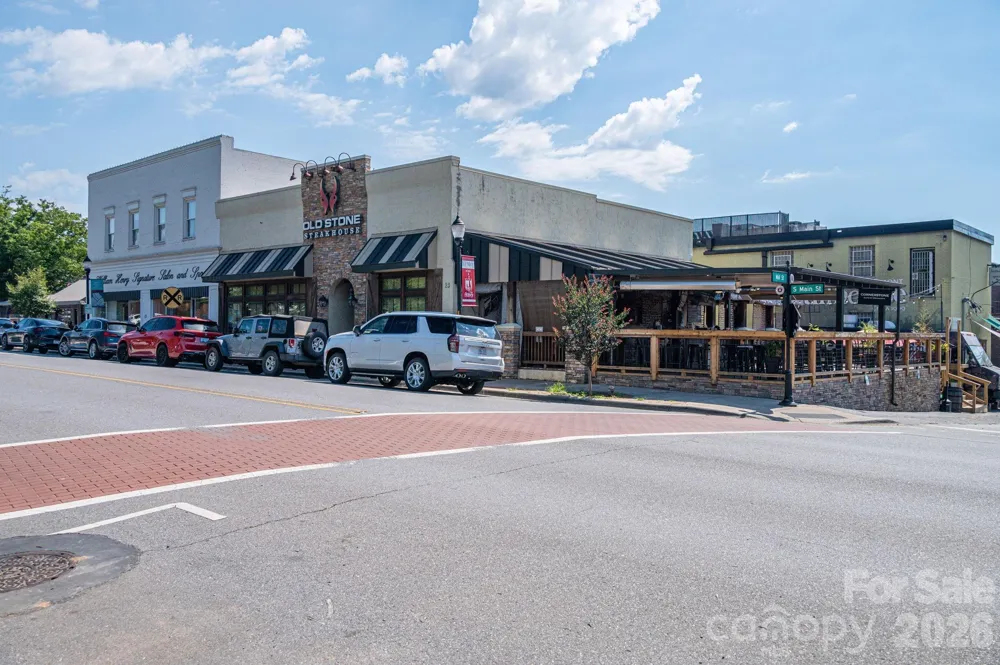 6024 Headlands Court Belmont, NC 28012