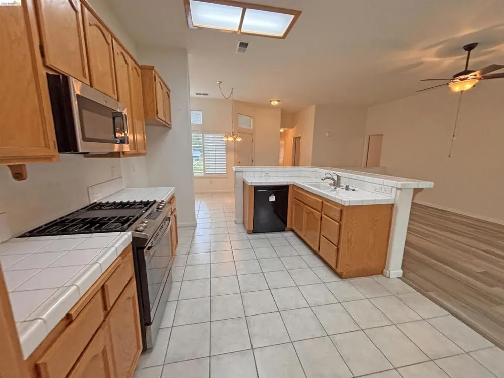 1574 Spigold Way Brentwood, CA 94513