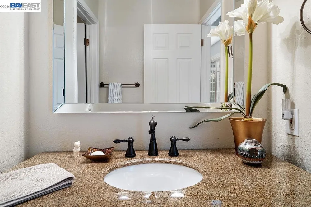 531 Jones Place Walnut Creek, CA 94597