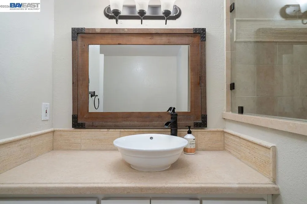 531 Jones Place Walnut Creek, CA 94597