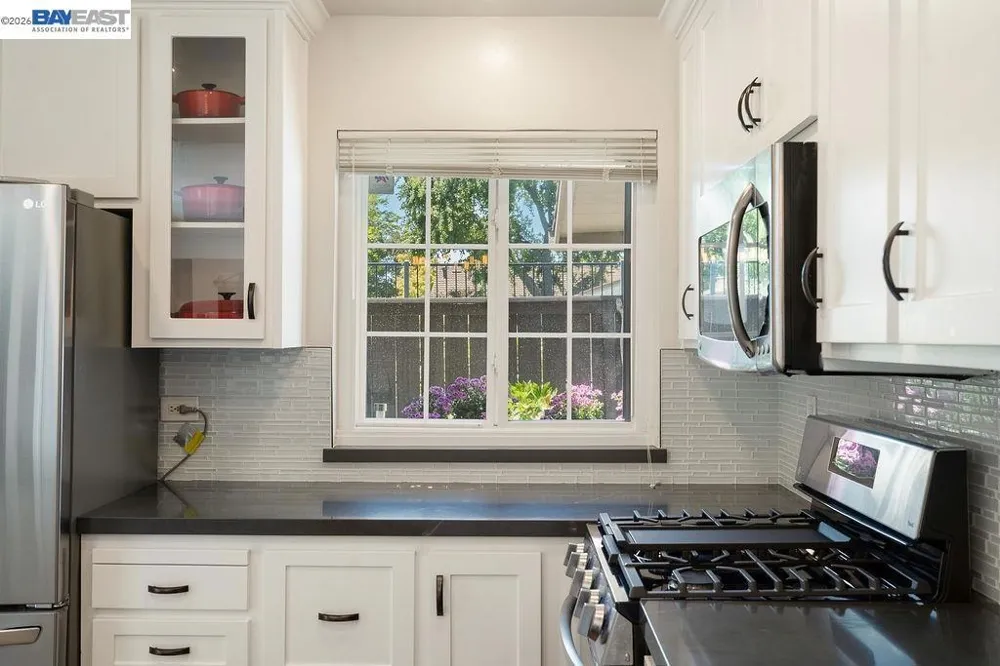 531 Jones Place Walnut Creek, CA 94597