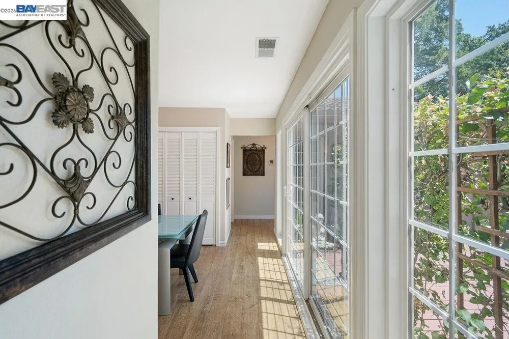 531 Jones Place Walnut Creek, CA 94597