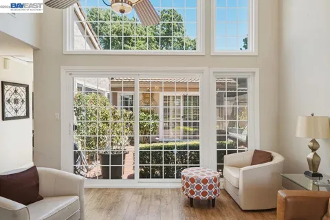 531 Jones Place