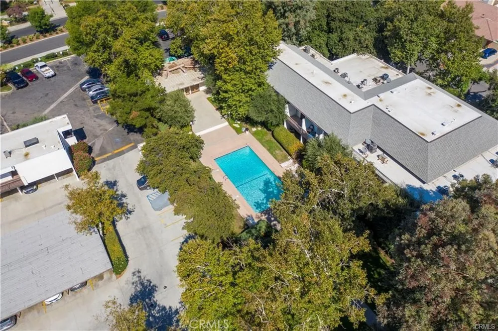 23515 Lyons Avenue #291 Valencia, CA 91355