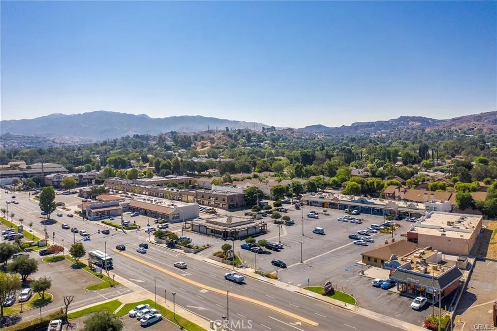 23515 Lyons Avenue #291 Valencia, CA 91355
