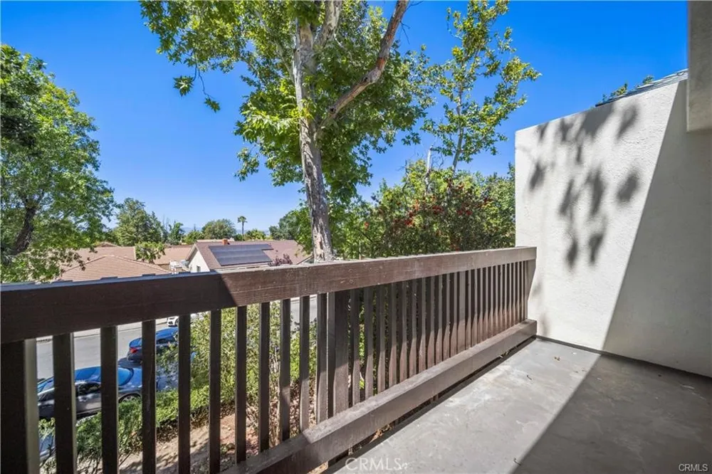 23515 Lyons Avenue #291 Valencia, CA 91355