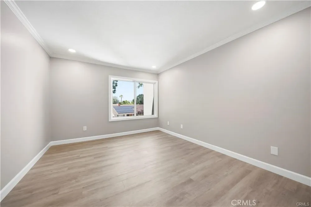 23515 Lyons Avenue #291 Valencia, CA 91355