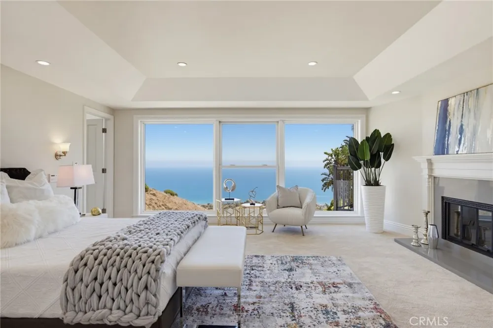 8 Burrell Lane Rancho Palos Verdes, CA 90275