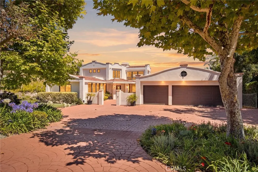 8 Burrell Lane Rancho Palos Verdes, CA 90275