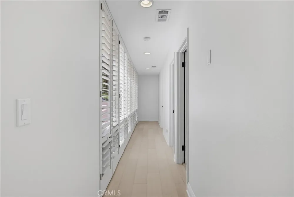 8 Burrell Lane Rancho Palos Verdes, CA 90275