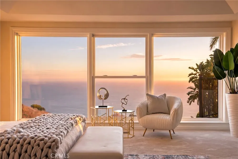 8 Burrell Lane Rancho Palos Verdes, CA 90275