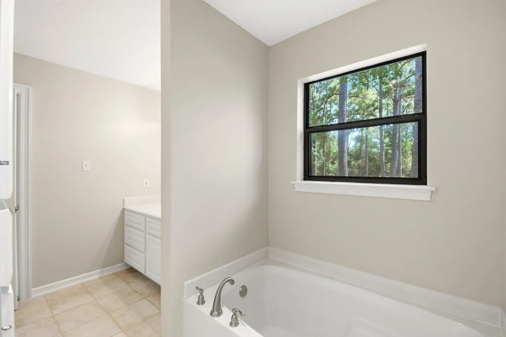 22509 Pebble Beach Way Huntsville, TX 77320
