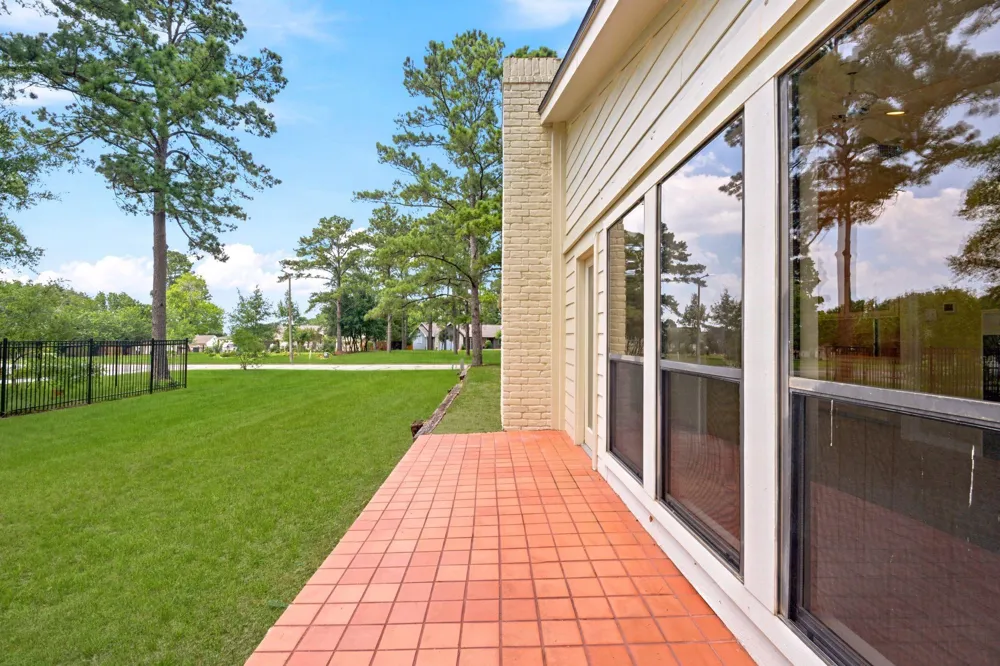 22509 Pebble Beach Way Huntsville, TX 77320