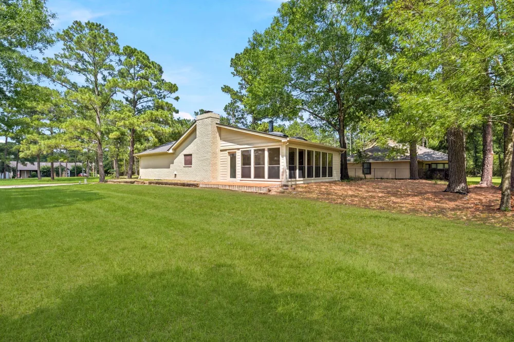 22509 Pebble Beach Way Huntsville, TX 77320