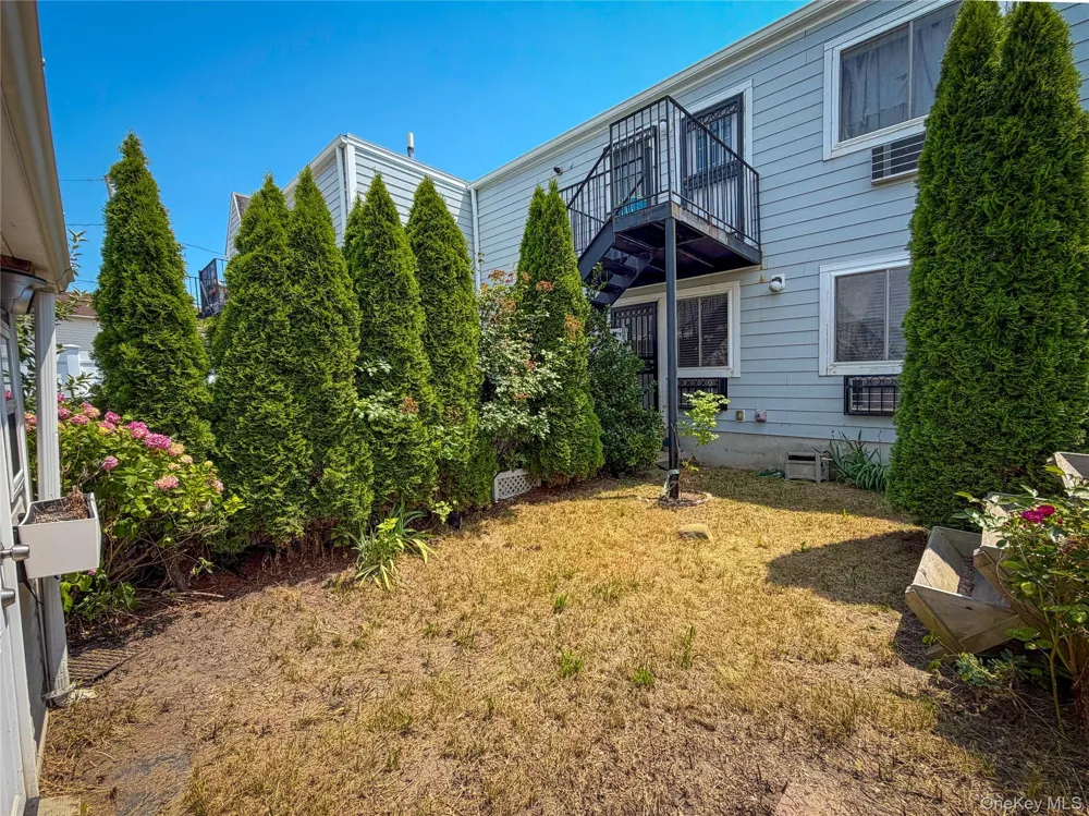 6106 Beach Front Road #73 Arverne, NY 11692