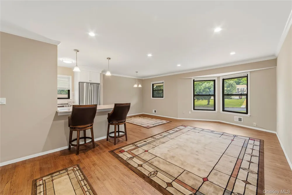 27 Walden Court #J Yorktown Heights, NY 10598