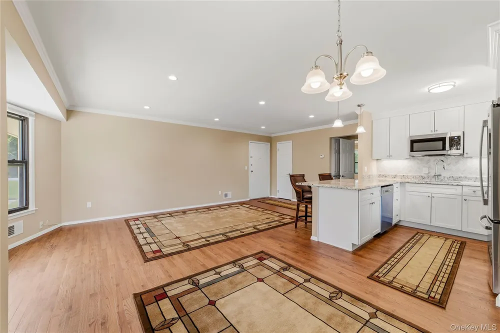 27 Walden Court #J Yorktown Heights, NY 10598