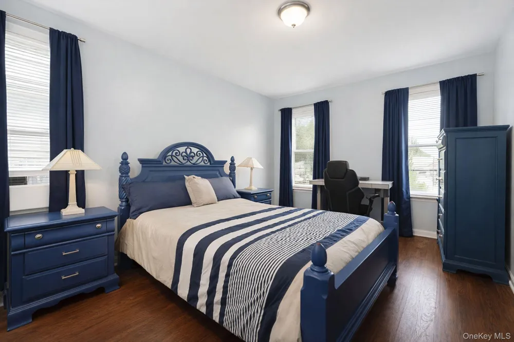 34 Simonson Place Staten Island, NY 10302